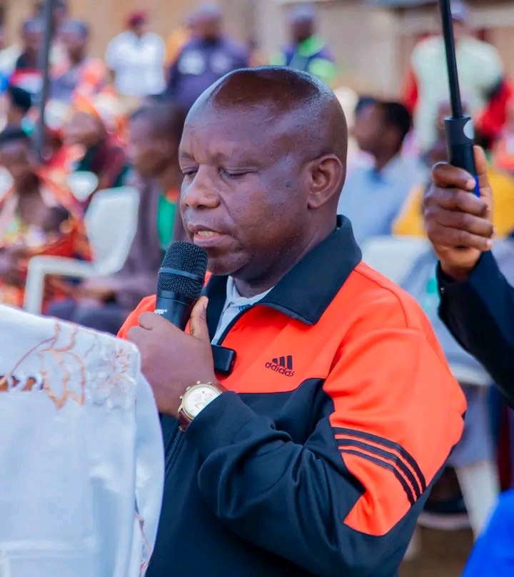 Le ministre Alfred Ahingejeje appelle à renforcer le rôle des femmes rurales dans le développement agricole